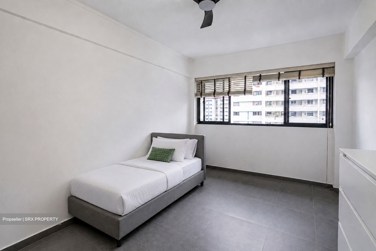 Blk 305 Hong Kah East Garden (Jurong East), HDB 5 Rooms #604973401